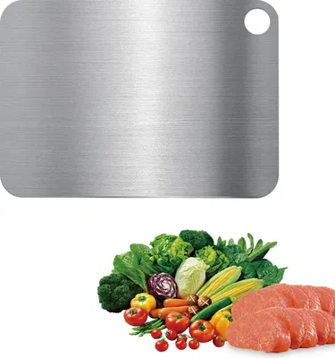 Produktbild von Doppelseitige Titan-Schneidebrett 14,5 x 23,5 cm - Edelstahl-Schneidebrett für Fleisch, Obst und Gemüse