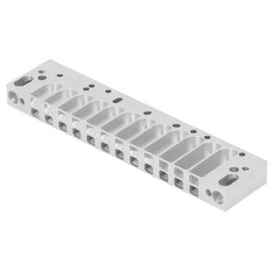 Obrázok produktu pre Hrebeň na harmoniku, 12 otvorov, chromatická stupnica, matná strieborná, svetlý, pre HOHNER 270D
