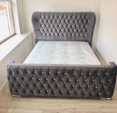 Produktbild von Chesterfield Hotel Doppel Bett Schlafzimmer Polster Luxus Betten 160x200cm