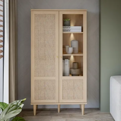 Produktbild von Forte CALASETTA Vitrine 80, Boho-Vitrinenschrank mit Rattangeflecht, 2-türig, Holzwerkstoff, Elegancia Eiche | Technorattan, 80,1 cm breit x 166,6 cm hoch x 41,4 cm tief