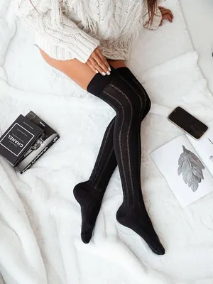 Produktbild von Durchbrochene karierte Socken von Milena aus Baumwolle in schwarz 37-41