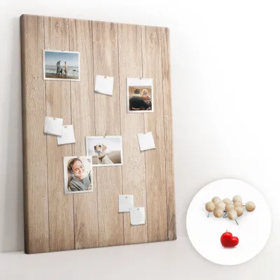 Obrázek produktu pro Korková nástěnka s kolíčky - Tabule s kolíky pro fotografie a poznámky - 100x140 cm - Připínáčky dřevěné 100 kusů - Světlé dřevěné desky