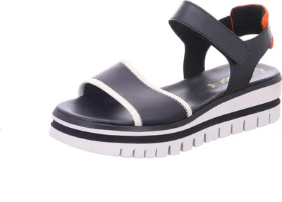 Obrázok produktu pre Dámske sandále s remienkami Gabor