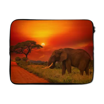 Produktbild von MuchoWow® Laptop Hülle 17 Zoll Laptoptasche Elefant - Sonnenuntergang - Orange - Savanne - Tiere - Zipper - Schutzabdeckung