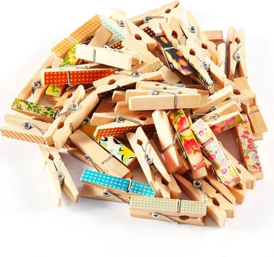 Productafbeelding van 50 schattige mini-klemmetjes van beschilderd hout, ideaal voor papier, kleding, foto's en knutselwerkjes (3,5 x 0,7 cm)