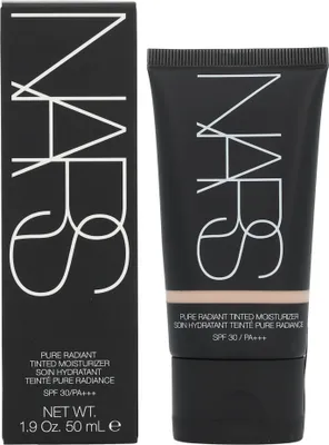Produktbild von Light 3/Groenland Nars Pure Radiant Tinted Moisturizer SPF30