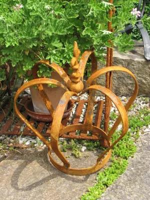 Produktbild von Dekokrone Mito aus Edelrost, 36 cm