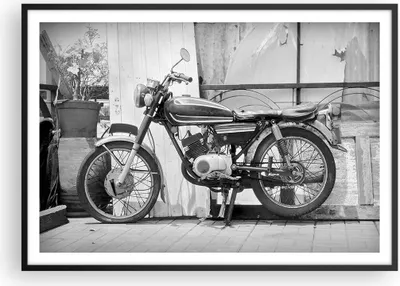 Produktbild von Gerahmtes Poster - Schwarzer Rahmen - Alt Motorrad Schwarz und Weiß - 100x70 cm - Wand Bild - Wanddeko - Wandbilder - Kunstposter - Wandposter - Bilderrahmen - Bilder - Kunstdruck - P2BAA100x70-4487