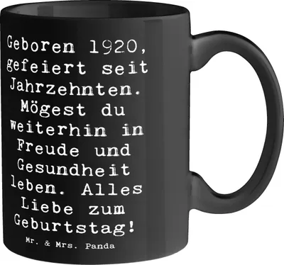 Produktbild von Mr. & Mrs. Panda Kaffeebecher Spruch 1920 Geburtstag - Schwarz - Geschenk, handgefertigtes, Teetasse, Kaffeetasse, Glückwunsch, Jubiläum, Geboren, Happy Birthday, Becher