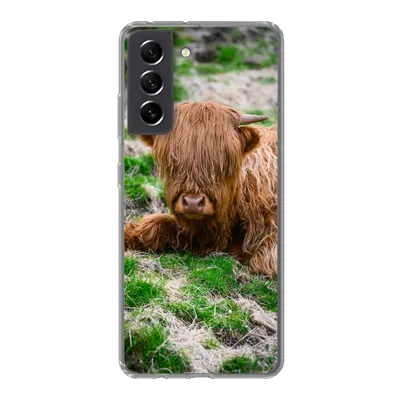 Produktbild von MuchoWow® Handyhülle Schutzhülle Hülle für Samsung Galaxy S21 FE Schottischer Highlander - Heu - Gras Silikon Softcase Handy Hülle - Mobiltelefonhülle