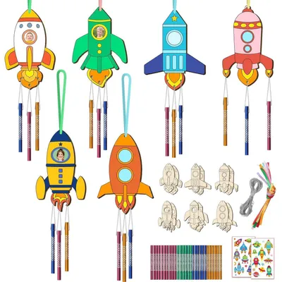 Immagine prodotto di Kit per creare modellini di razzi in legno, ideale per bambini, confezione da 12 pezzi. Perfetto per decorazioni a tema spaziale, progetti fai-da-te e feste di compleanno