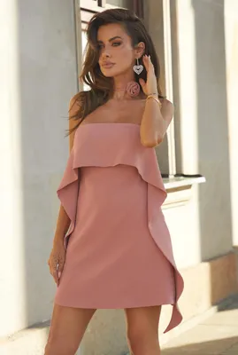 Immagine prodotto di Yosma - Elegancka Sukienka Mini w Brudnym Różu Abito corto a trapezio LOU Yosma rosa sporco con spalline in rete e spalline removibili, taglia XS