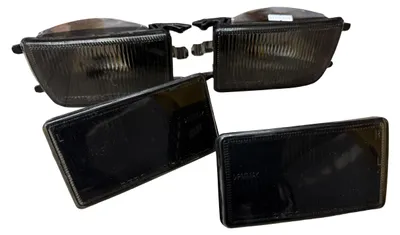 Für VW Golf 3 III / Vento 91-99 Frontblinker Blinker Schwarz + kurze Blende in der Farbe Schwarz von Goingfast