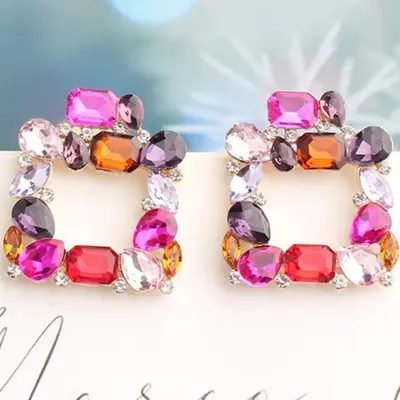 Immagine prodotto di Orecchini Cristallo Rosa Scuro - Eleganza Unica KP39529