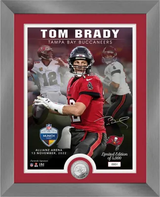 Image de Match de NFL à Munich : Tampa Bay Buccaneers, Tom Brady, pièce, photo