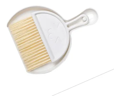 Immagine prodotto di INF Set Mini Paletta e Spazzola – Paletta Compatta in PP con Spazzola a Setole in Nylon per Tastiera, Scrivania ed Elettronica Bianco