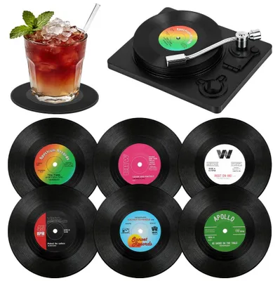 Produktbild von Glasuntersetzer - 6er Set im Vinyl-Schallplatten-Design mit Halter - rutschfest und isoliert - für Tassen und Gläser in Bars, Cafés und Büro