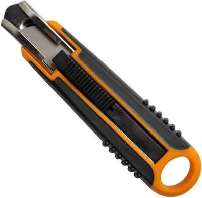 Obrázek produktu pro Fiskars Odlamovací Nůž 18 Mm 1393C