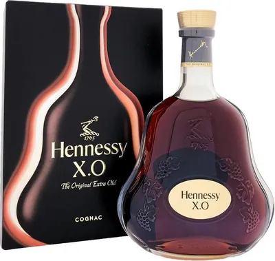 Produktbild von Hennessy XO + Box 700ml 40% Vol.