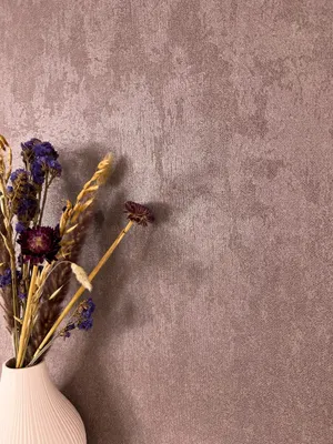 Produktbild von NEWROOM Tapete Lila Vliestapete Einfarbig - Unitapete Uni Violett Metallic Stoff-Optik Glanz Leinen-Optik Modern Struktur