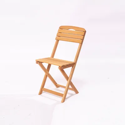 Produktbild von Skye Decor, Hochwertiger Gartenstuhl aus 100% Buchenholz, 40 x 81 x 30 cm | Unlackiert, mit wasserbasierter Holzschutzfarbe | Rustikales Design in Braun, ideal für Garten & Terrasse.