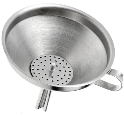 Imagen del producto de Embudo para botellas Westmark con colador, acero inoxidable, modelo 12462270
