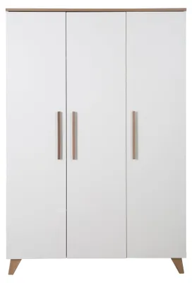 Immagine prodotto di Armadio per bambini a 3 ante, modello "Ole", realizzato con maniglie e piedini in legno massello di alta qualità, ideale per camerette di neonati e bambini
