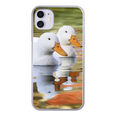 Produktbild von MuchoWow® Handyhülle Schutzhülle Hülle für iPhone 11 Enten - Wasser - Spiegelung - Familie Silikon Softcase Handy Hülle - Handytasche