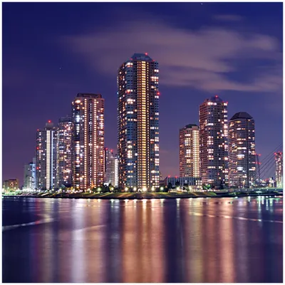 Produktbild von Wallario Memoboard Magnettafel aus Glas, Größe 50 x 50 cm, Motiv Tokyo- Skyline bei Nacht