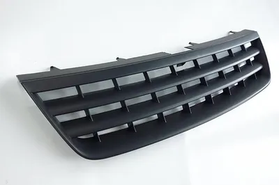 Für VW Touareg 7L Kühlergrill Sportgrill Gitter Front Grill ohne Emblem Schwarz – Produktansicht