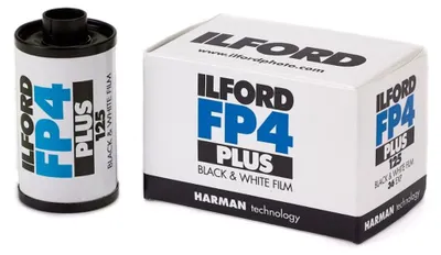 ILFORD FP4 PLUS 35mm 24 Aufnahmen Schwarzweißfilm ISO 125