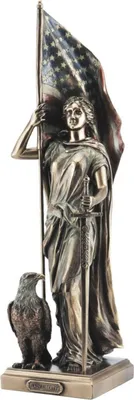 Produktbild von Veronese Lady Liberty mit US-Flagge und Weißkopfadler