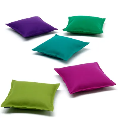 Produktbild von HEY-SIGN Kissen uni UNO verschiedene Größen + Farben, Hey Sign_Farbe:14 - Türkis, Hey Sign_Größe:50 x 50 cm incl. Füllkissen