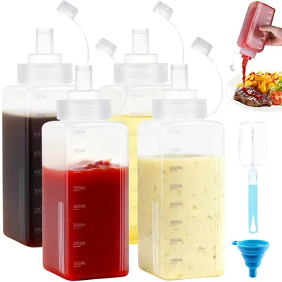 Obrázok produktu pre Sada 4 plastových fľašiek s objemom 800 ml (27 unci) – vhodné na dávkovanie, s možnosťou stláčania, s rozprašovačom, ideálne na omáčky – opakovane použiteľné a ľahko čistiteľné – fľaše na stláčanie