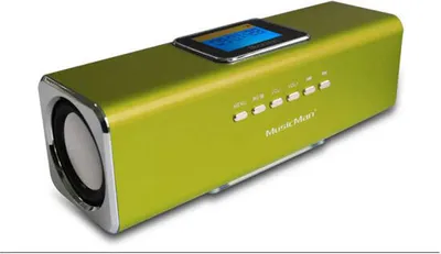 Produktbild von Technaxx FMT700, 87,6 - 107,9 MHz, LCD, 12 - 24 V, 5 V, 2,4 A, 40 g