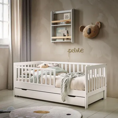 Produktbild von Petite Amélie Kinderbett Plume - 70x140 cm - Weiß - mit Lattenrost – Perfekt nach dem Babybett
