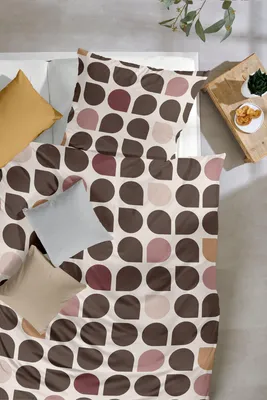 Produktbild von Primera Mako-Satin Bettwäsche 135x200 Tropfen Retro braun beige 243237-077