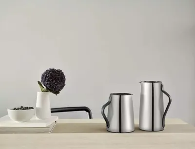Zdjęcie produktu dla Stelton Emma dzbanek próżniowy na herbatę 1 l uchwyt ze stali nierdzewnej czarny