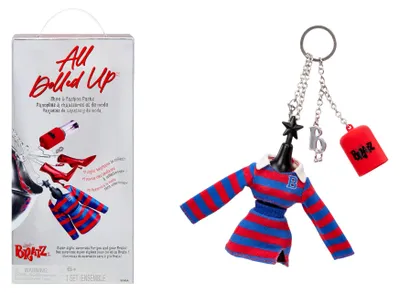 Obrázok produktu pre Sada Bratz "All Dolled Up" obsahujúca oblečenie a topánky, s príveskom na kabelke v tvare rúžu