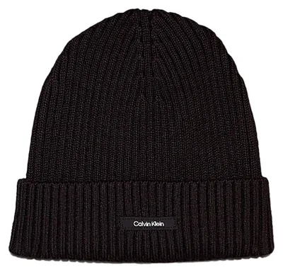 Immagine prodotto di CALVIN KLEIN JEANS - Cuffia uomo a costine con patch logo  - Misura One size