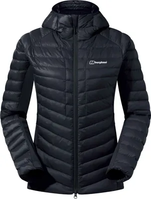 Schwarze Tephra 2.0 Kapuzen-Isolierjacke für Damen von Berghaus; mit gestepptem Design und hohem Kragen.