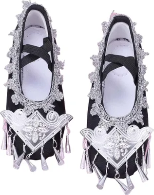 Produktbild von INF Ethno Tanzschuhe mit Mittelhohem Absatz - Bequeme Canvas Schuhe, 2er Set 37
