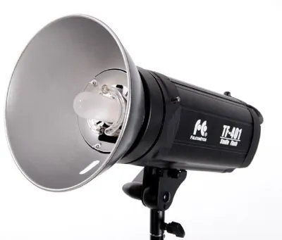 Immagine prodotto di Falcon Eyes Studioflisser TF-401 Digitale
