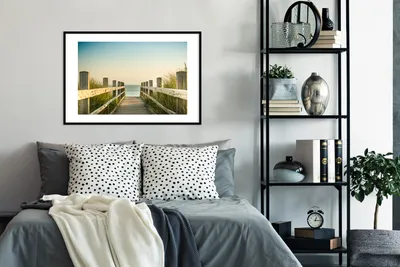 Produktbild von MuchoWow® MuchoWow® Gerahmtes Poster Zaun - Weg - Meer 90x60 cm - Poster mit zchwarzem Bilderrahmen - Wanddekoration - Fotos