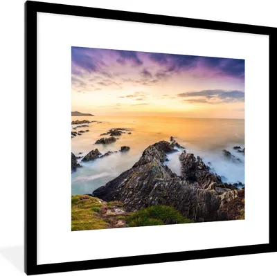 Produktbild von MuchoWow® Gerahmtes Poster Sonnenuntergang - Horizont - Wasser - Landschaft - Blau 40x40 cm - Poster mit Schwarzem Bilderrahmen Wandposter Rahmen Foto Bilder - Poster - Plakat im Rahmen