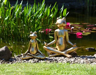 Zdjęcie produktu dla GILDE Figur, Frosch, "Yoga", Magnesia, goldfarben, , L. 16 cm, B. 31 cm, H. 34 cm 89291