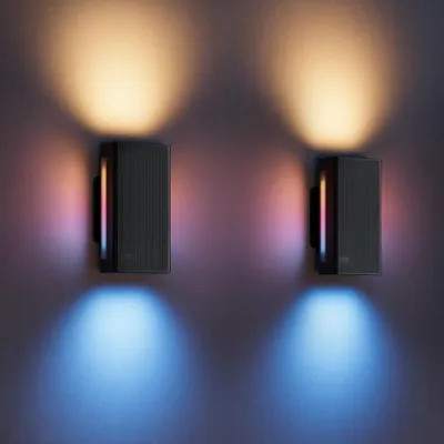 Zdjęcie produktu dla Govee Zewnętrzna lampa ścienna UpDown RGBICWW 1400lm 64 tryby 2 sztuki