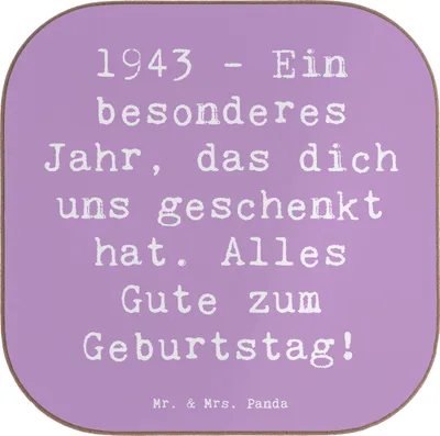 Produktbild von Mr. & Mrs. Panda Untersetzer Tasse Spruch 1943 Geburtstag - Lavendeltraum - Geschenk, Tischschoner, Jahrgang, Glas, für Gläser, Coaster, Geburtstagsgeschenk, Geburtsjahr