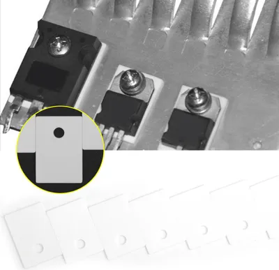 Obrázok produktu pre 100 ks TO-220 keramický izolačný list 3,2 mm otvor MOS tranzistor IGBT chladiaca podložka