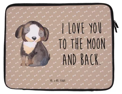 Produktbild von Mr. & Mrs. Panda Hülle Laptop Hund Entspannen 33 x 42 cm - Hundeglück - Geschenk, Laptophülle, Schwarzer, Laptoptasche, Sprüche, Tasche, Süß, Sleeve, Notebook, Liebe
